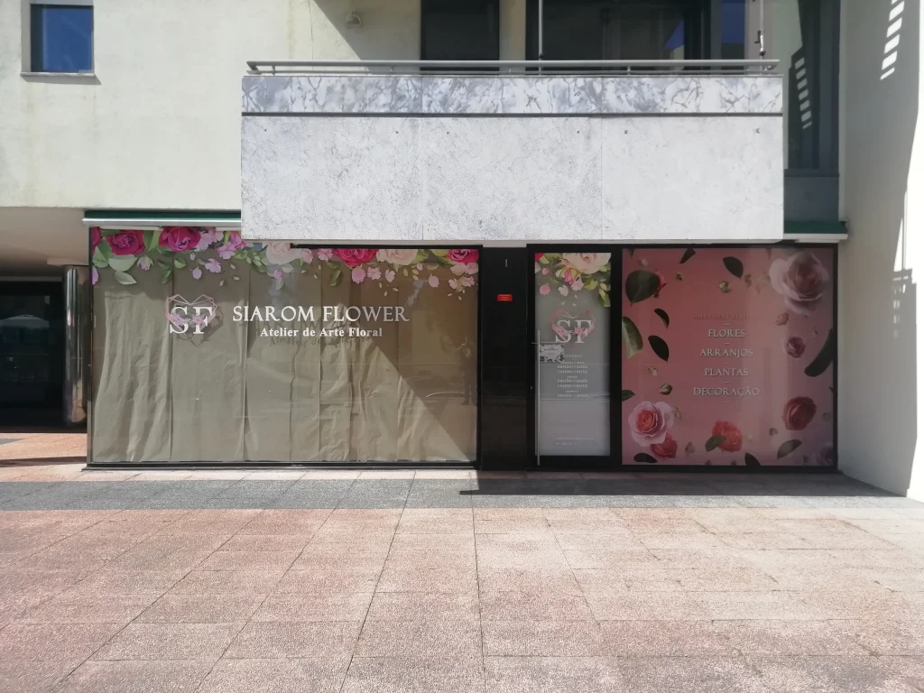 Siarom Flower — Montra — composição floral